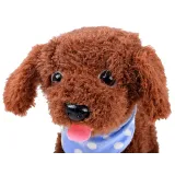 Detal kolorowej obroży i kokardki na szyi pluszowego pieska