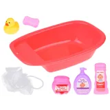 nocnik oraz kosmetyki kąpielowe jako wyposażenie zestawu z lalką