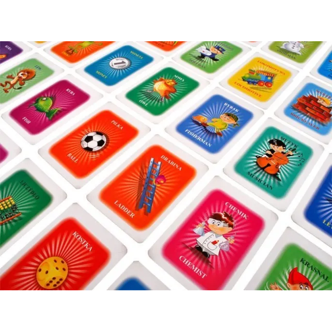 notatnik i instrukcja w zestawie gry Małe Kalambury