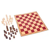 zbliżenie na drewniane piony na planszy szachowej