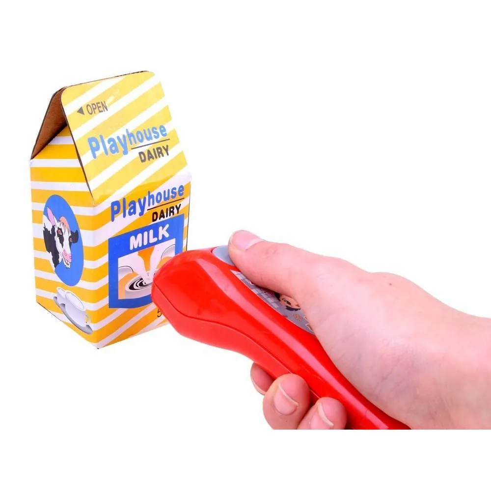 dodatkowe akcesoria: banknoty, monety i plastikowe artykuły