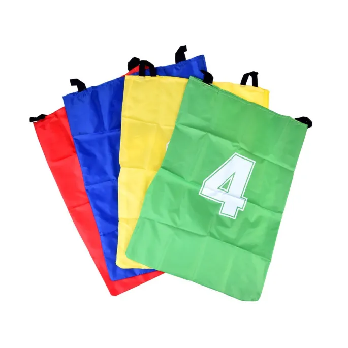 zbliżenie na worki do skakania z zestawu kinderparty