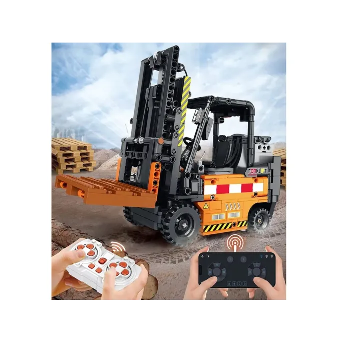 komplet elementów zestawu konstrukcyjnego rozłożony przed złożeniem