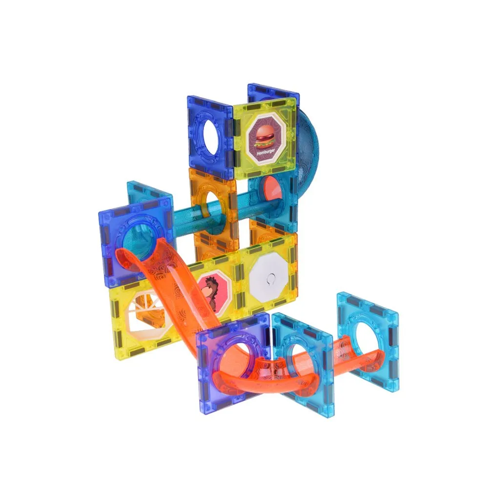 Estetyczne, zaokrąglone kształty klocków leżące na jasnym tle