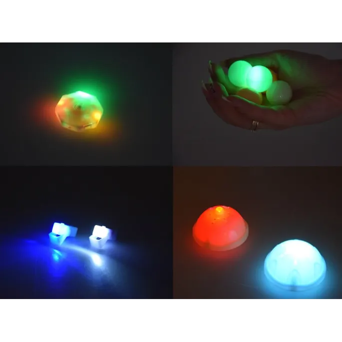 Zbliżenie na fragment świecącego toru kulkowego z klocków magnetycznych