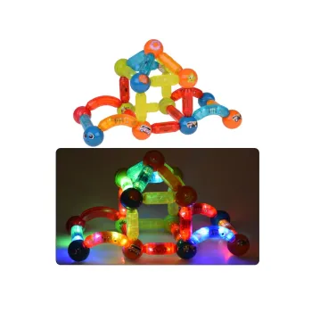 detal kolorowego plastikowego klocka z podświetleniem