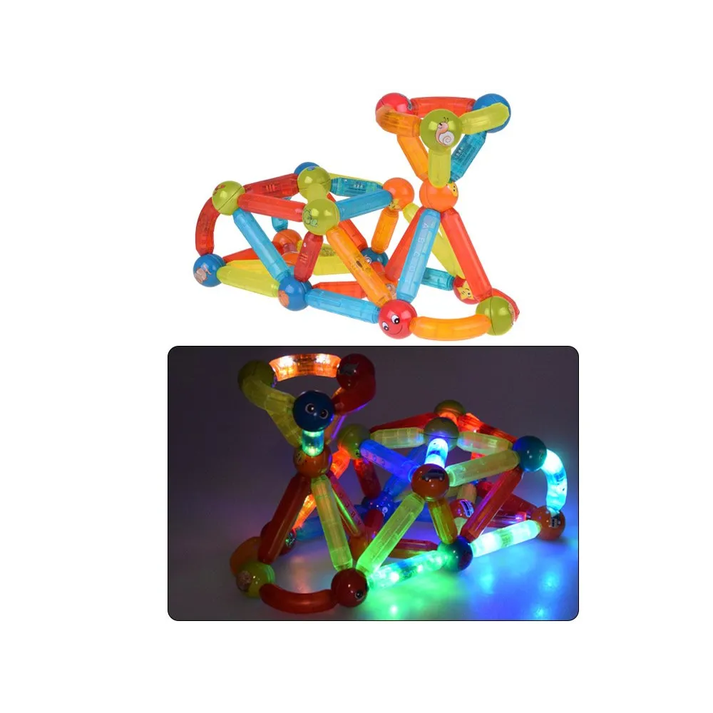 budowla z klocków 3d o różnych barwach i kształtach