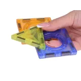 detal świecącej kopuły z toru dla kulek