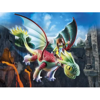 zbliżenie na twarz smoka z miękkimi piórami