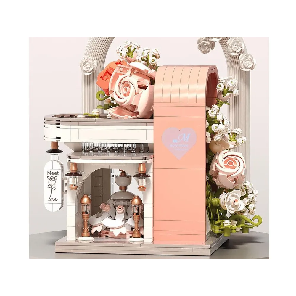 Widok na bogato zdobioną witrynę sali ślubnej z detalami ozdobnymi