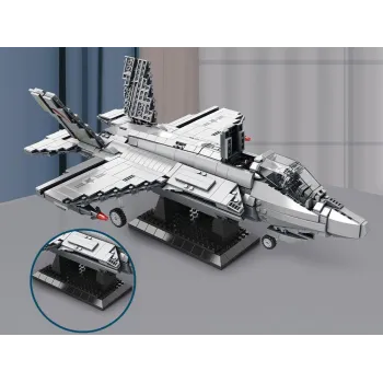 zestaw klocków technicznych F-35 przygotowany do złożenia