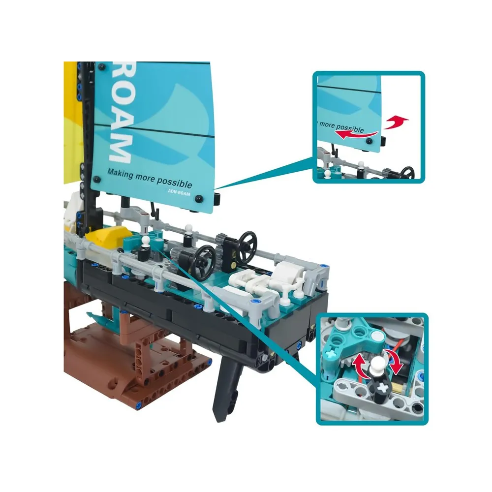 Kolorowe elementy o różnych fakturach układane podczas budowy jachtu