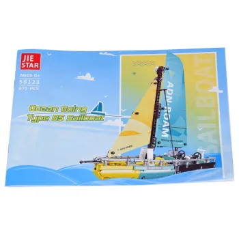 Opakowanie zestawu klocków z wizerunkiem jachtu regatowego