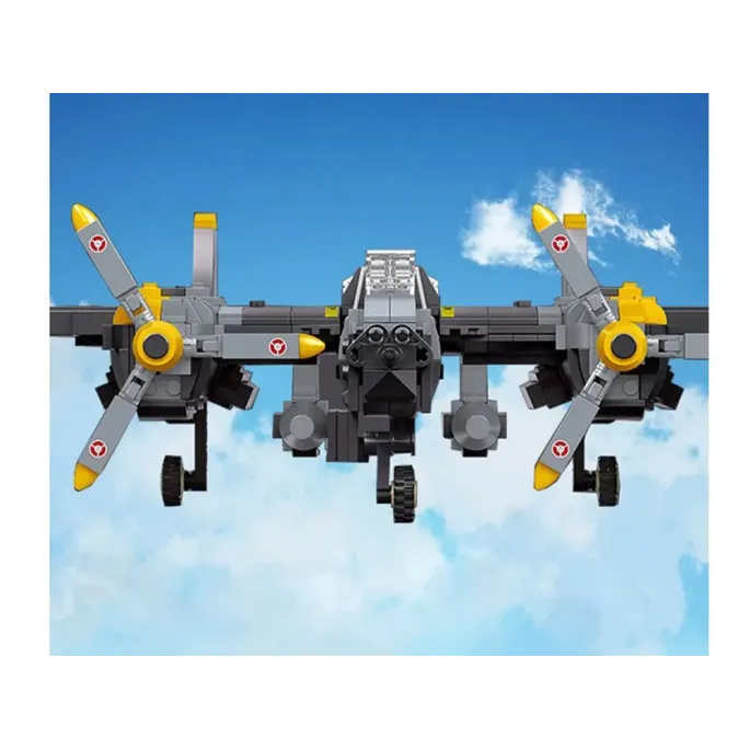 zbliżenie na dwusilnikową konstrukcję modelu samolotu z klocków