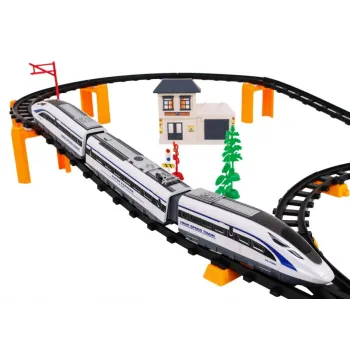 Stacja kolejowa i dekoracje w zestawie kolejki dla dzieci