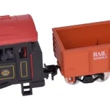 wagon towarowy z obrotowymi osiami na tle pozostałych elementów