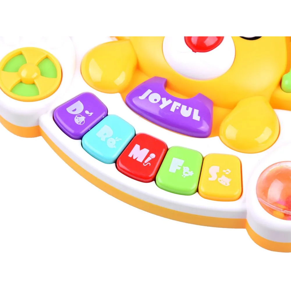 ruchome elementy: obręcze, kołowrotek oraz kulka z koralikami na pianinku