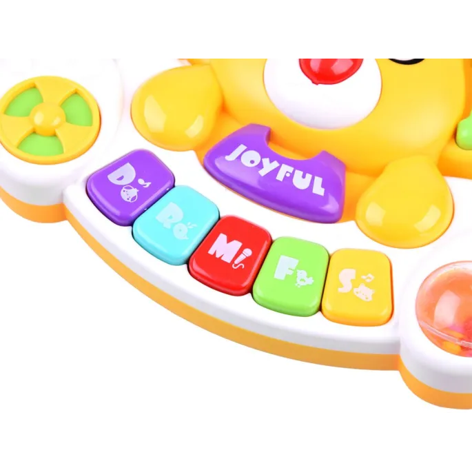 ruchome elementy: obręcze, kołowrotek oraz kulka z koralikami na pianinku