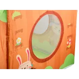 Wnętrze namiotu domek dla dzieci w bajkowym stylu