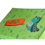 Rozłożony namiot domek podczas zabawy w pokoju