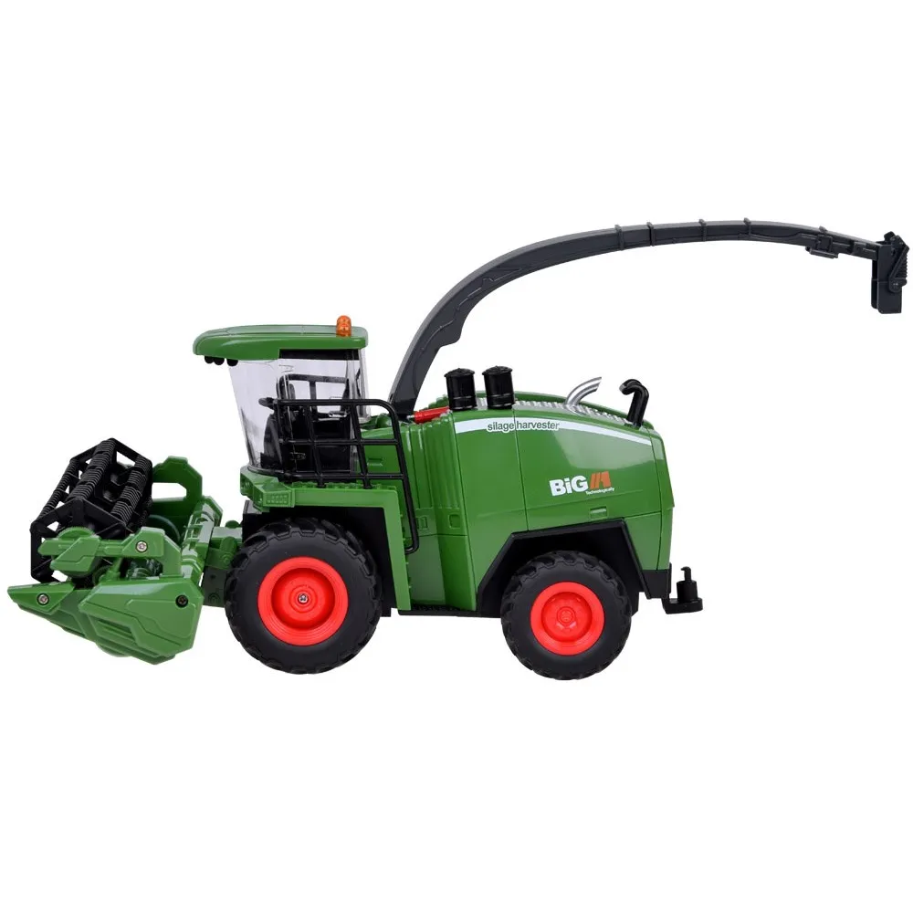 Zbliżenie na zespół tnący kombajnu RC0603