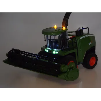 Kombajn RC0603 z pilotem i akcesoriami na zdjęciu