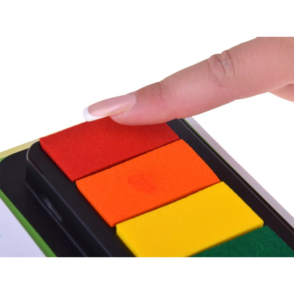 strona z instrukcjami oraz farbą do odbijania palców