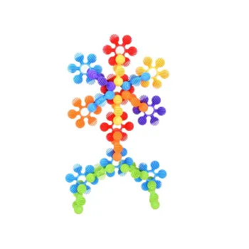 Klocki kreatywne ułożone w geometryczny wzór