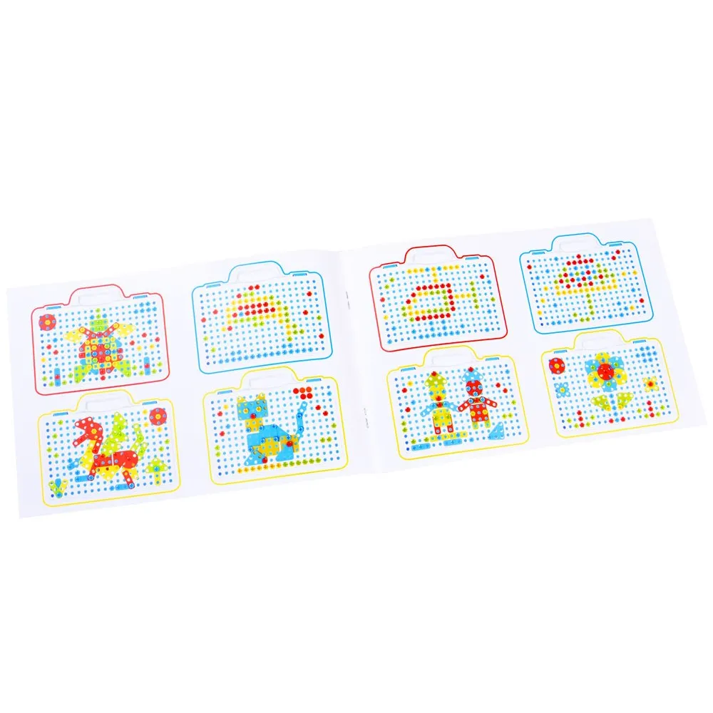 przykładowa przestrzenna konstrukcja ułożona z klocków