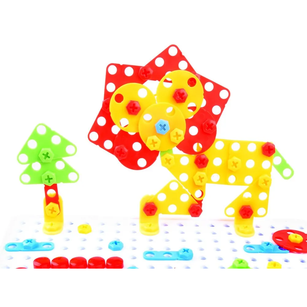 widok wszystkich elementów zestawu rozłożonych na powierzchni