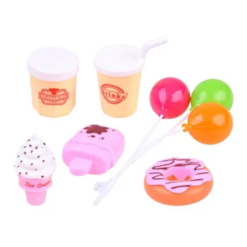 pudełko prezentujące całość zestawu z lalką i konikiem na biegunach