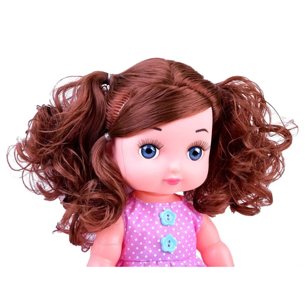 butki lalki zdejmowane – detal na stopach lalki bobasa