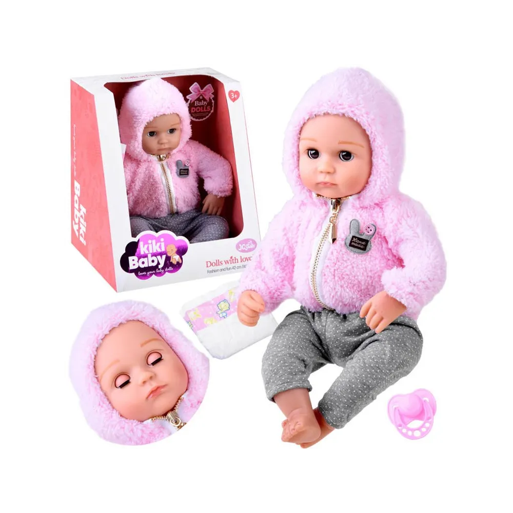 Lalka bobas 43 cm z miękkim brzuszkiem na białym tle