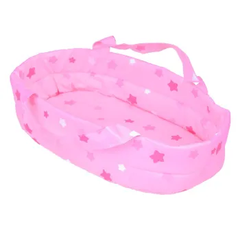 zbliżenie na nosidełko z paskami i lalką w środku