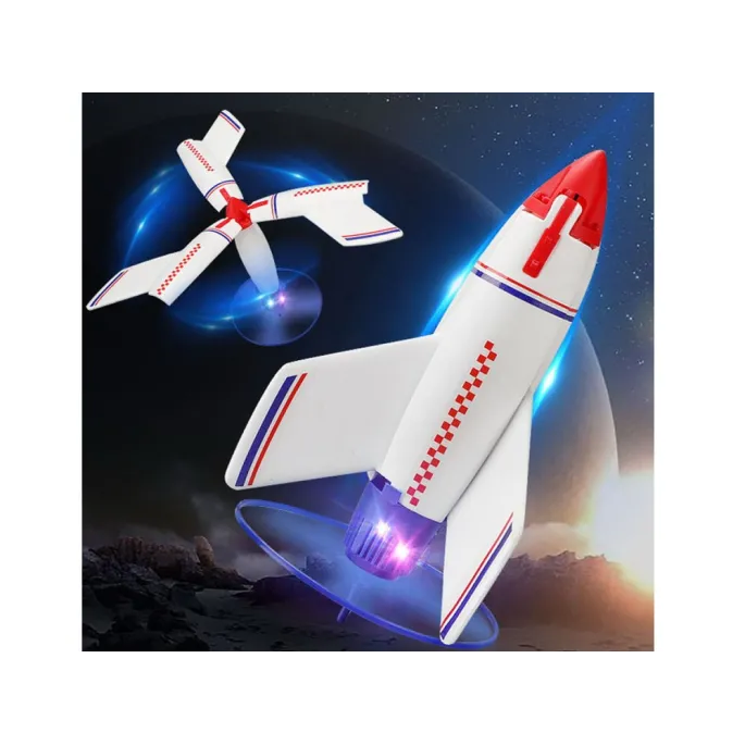 Zbliżenie na przycisk uruchamiający rakietę na podstawie