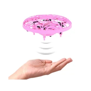 latający dysk rc0653 ro przygotowany do lotu na płaskiej powierzchni