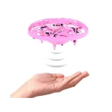 latający dysk rc0653 ro przygotowany do lotu na płaskiej powierzchni