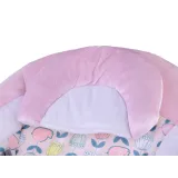 leżaczek widok z boku, prezentujący metalowy stelaż