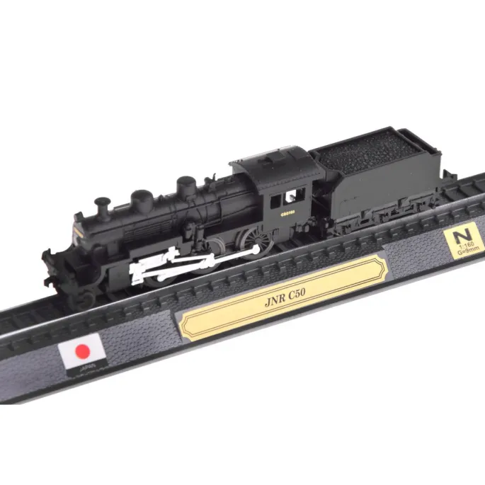 Antypoślizgowa podstawka i srebrne ramki chroniące model lokomotywy