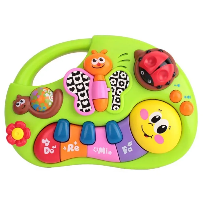 Zbliżenie na kolorowe klawisze z efektami świetlnymi