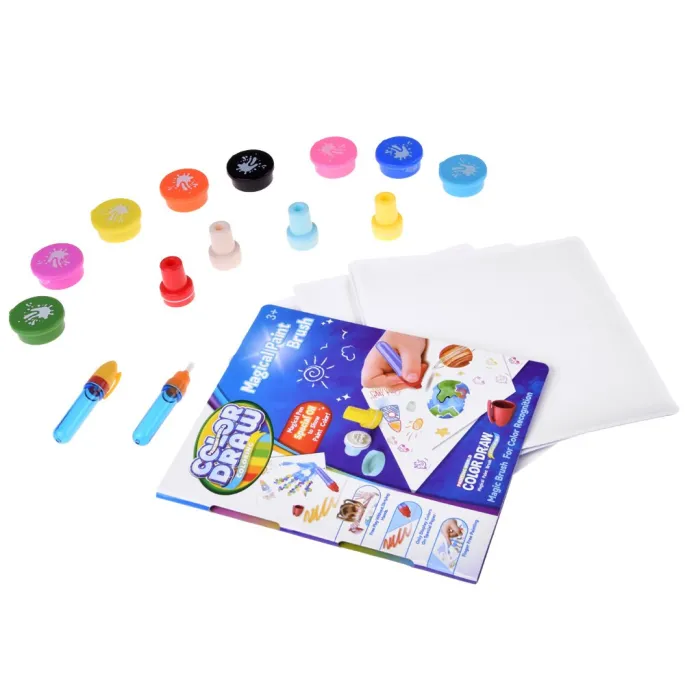 detal specjalnych arkuszy do malowania dołączonych do zestawu