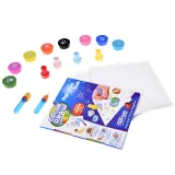 detal specjalnych arkuszy do malowania dołączonych do zestawu