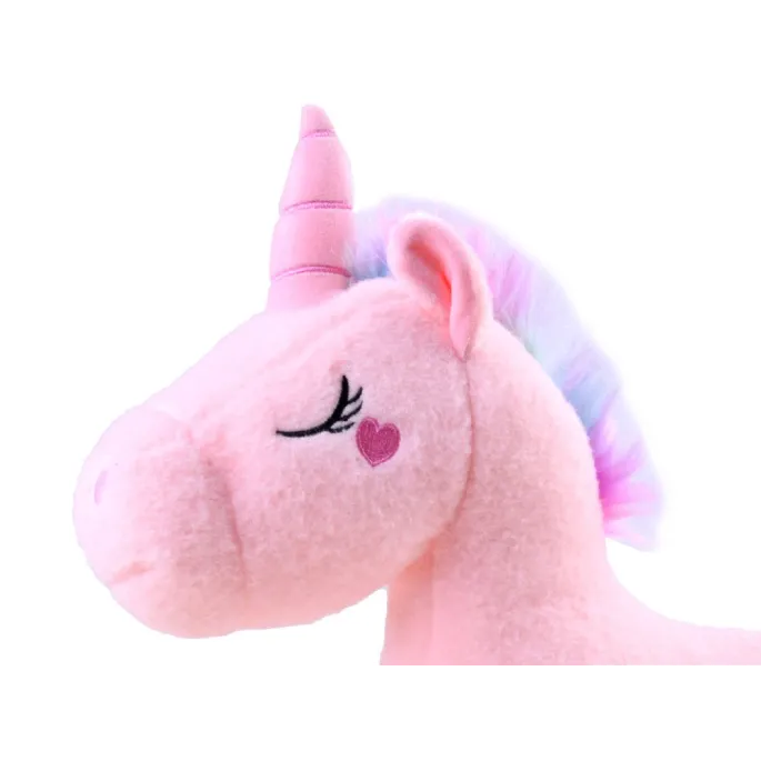 zbliżenie na różowy róg i kolorową grzywę maskotki jednorożca