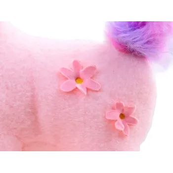 przytulny materiał pluszaka jednorożca prezentujący miękkość zabawki