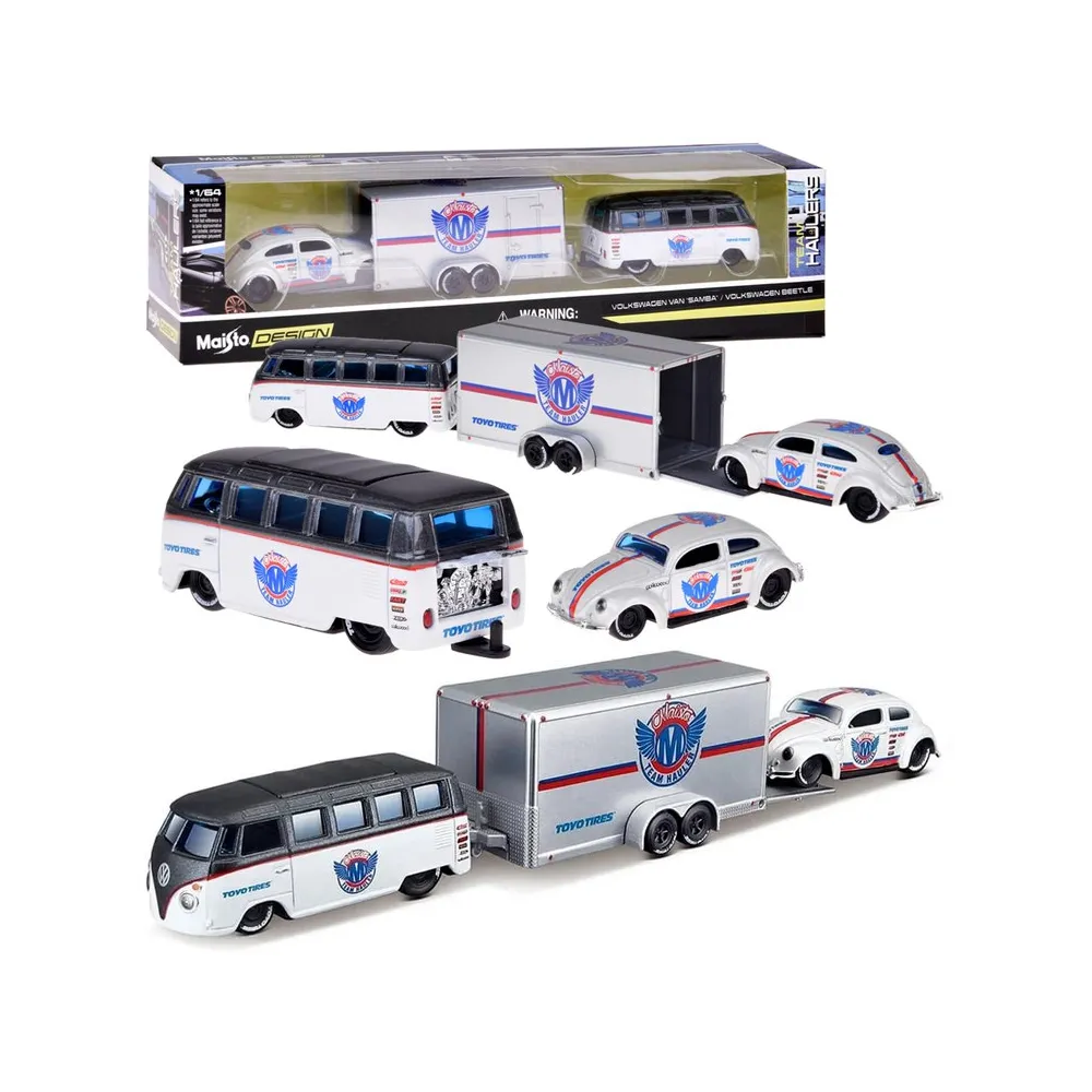 Zestaw modeli Volkswagen Van Samba i VW Beetle na białym tle