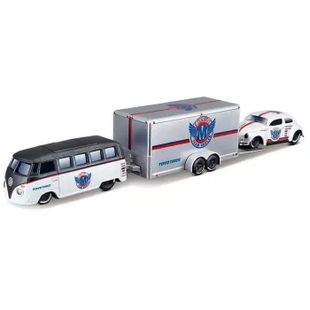 Precyzyjne detale Van Samba z widocznym demontowalnym hakiem