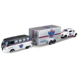 Precyzyjne detale Van Samba z widocznym demontowalnym hakiem