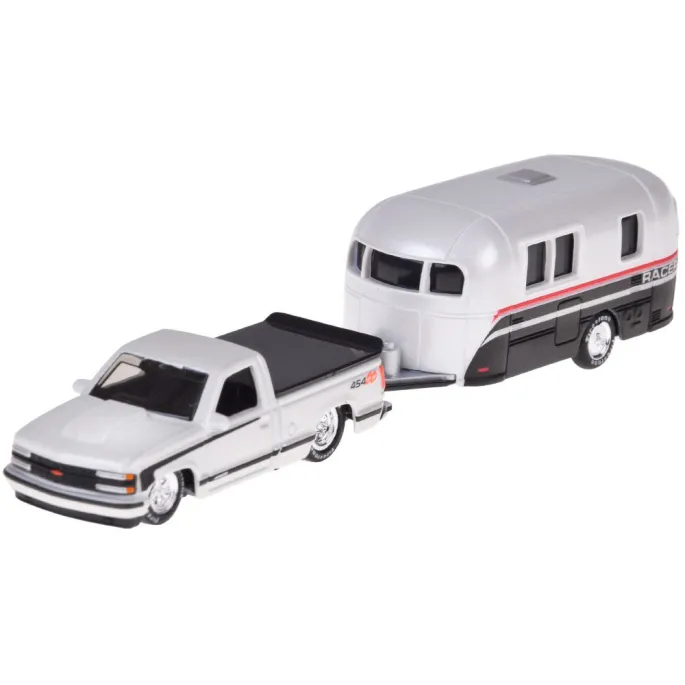 Zbliżenie na detale metalowego modelu Chevrolet 454 SS Pick-up 1:64