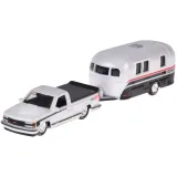 Zbliżenie na detale metalowego modelu Chevrolet 454 SS Pick-up 1:64