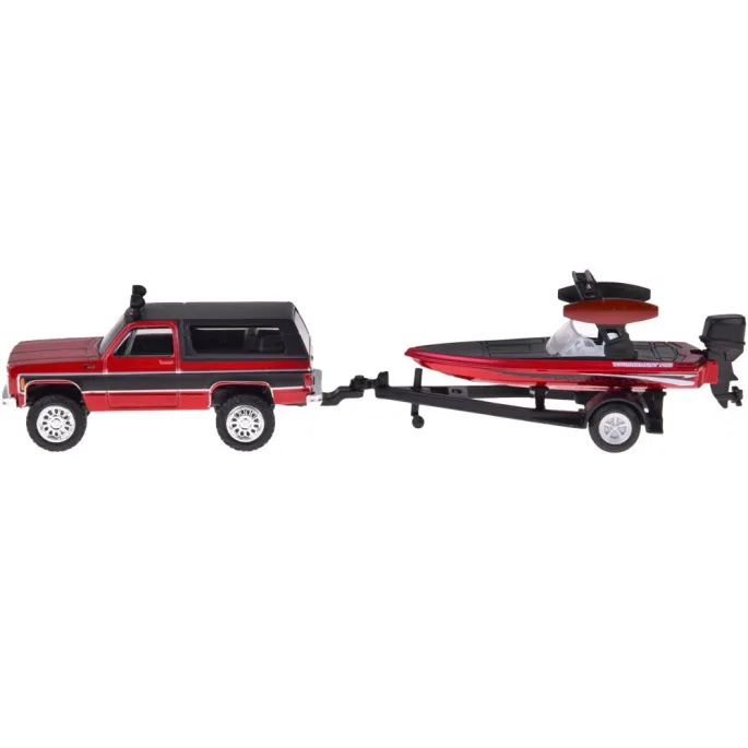 Detal metalowego nadwozia i felg modelu Chevrolet K5 Blazer w skali 1:64